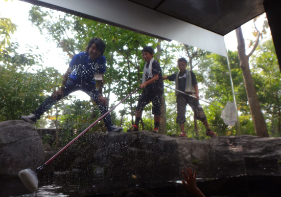 お掃除体験（なかがわ水遊園）